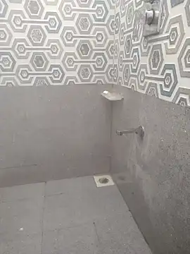 Snapshot of johny044 chatting on 01/16/26, 06:17 johny044 online show from 01/16/26, 06:17