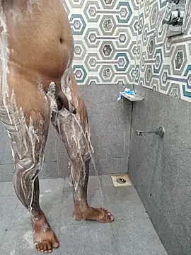 Snapshot of johny044 chatting on 02/26/26, 06:34 johny044 online show from 02/26/26, 06:34