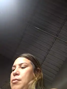 Charlott smi online show from 04/15/26, 07:58