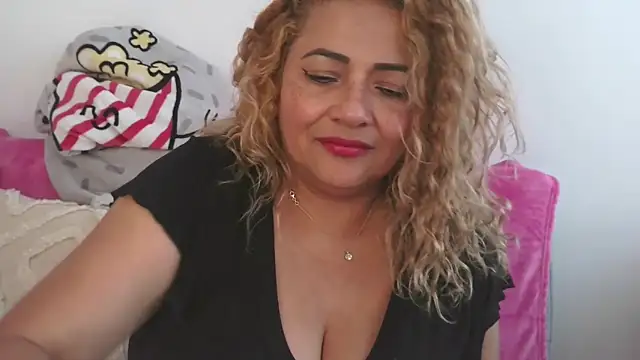 mariajosebarrazaa online show from 03/12/26, 04:46