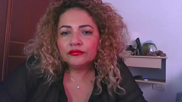 Snapshot of mariajosebarrazaa chatting on 05/21/26, 04:47 mariajosebarrazaa online show from 05/21/26, 04:47