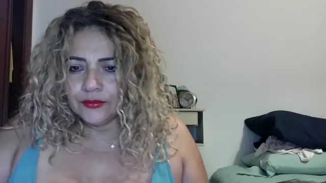 Snapshot of mariajosebarrazaa chatting on 05/30/26, 09:01 mariajosebarrazaa online show from 05/30/26, 09:01