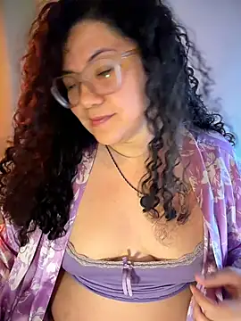 VanesssaMilf  online show from 05/13/26, 07:50