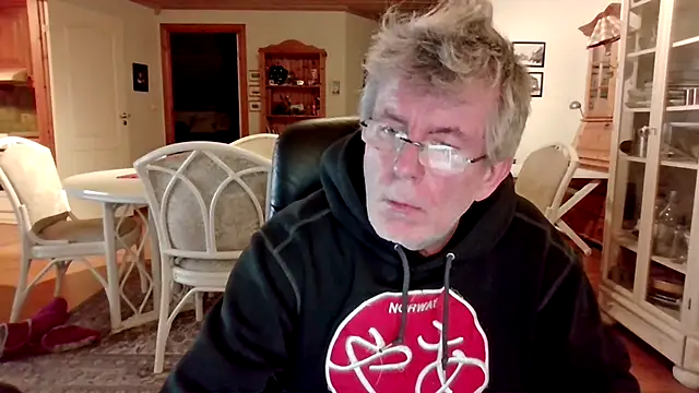 Mortimer Orawan online show from 03/03/26, 10:04