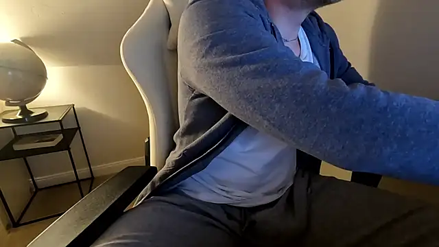 bigCock91420 online show from 04/02/26, 10:40