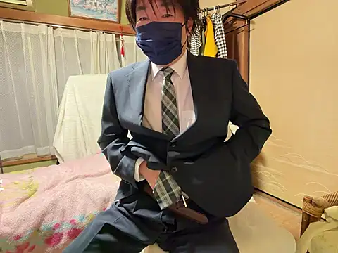 Hirokazu 12 online show from 02/09/26, 10:41