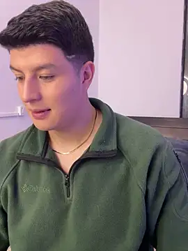 Snapshot of Goldenknight33 chatting on 02/19/26, 02:57 Goldenknight33 online show from 02/19/26, 02:57