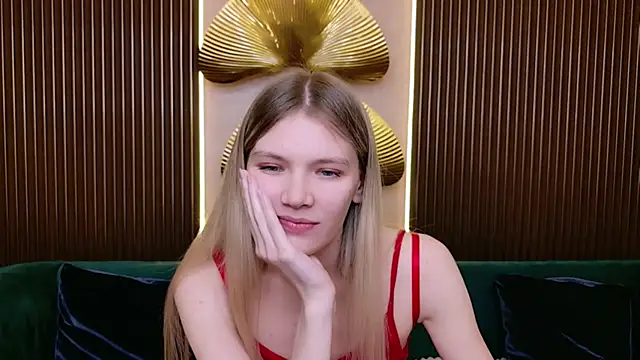 Snapshot of Vivien_Hans chatting on 01/18/26, 08:45 Vivien Hans online show from 01/18/26, 08:45