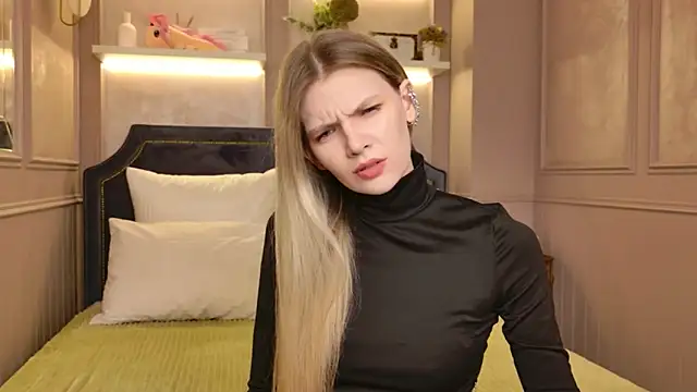 Snapshot of Vivien_Hans chatting on 02/08/26, 08:34 Vivien Hans online show from 02/08/26, 08:34