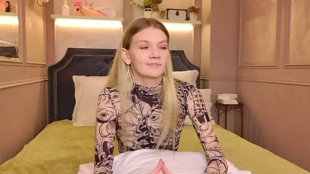 Snapshot of Vivien_Hans chatting on 02/09/26, 08:24 Vivien Hans online show from 02/09/26, 08:24