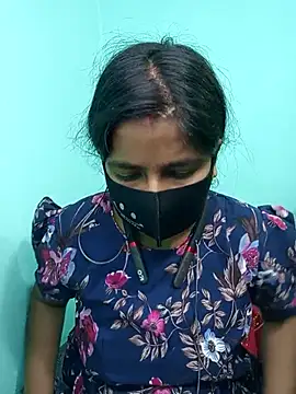 Anushka singh32 online show from 12/18/25, 03:23