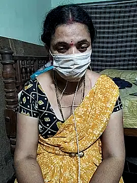 Snapshot of bhavyasri_55 chatting on 01/06/26, 12:09 bhavyasri 55 online show from 01/06/26, 12:09