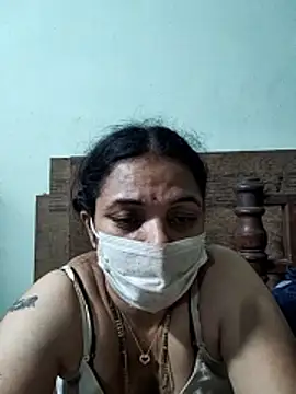 Snapshot of bhavyasri_55 chatting on 01/07/26, 01:24 bhavyasri 55 online show from 01/07/26, 01:24