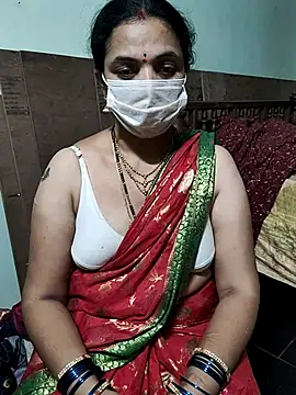 Snapshot of bhavyasri_55 chatting on 02/08/26, 06:39 bhavyasri 55 online show from 02/08/26, 06:39