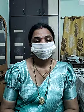 Snapshot of bhavyasri_55 chatting on 02/13/26, 01:34 bhavyasri 55 online show from 02/13/26, 01:34