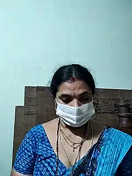 Snapshot of bhavyasri_55 chatting on 02/13/26, 03:30 bhavyasri 55 online show from 02/13/26, 03:30