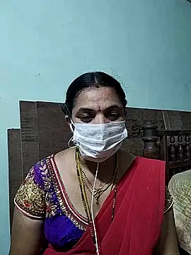 Snapshot of bhavyasri_55 chatting on 02/20/26, 01:24 bhavyasri 55 online show from 02/20/26, 01:24