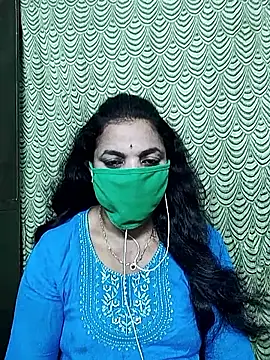 Snapshot of bhavyasri_55 chatting on 02/25/26, 08:18 bhavyasri 55 online show from 02/25/26, 08:18