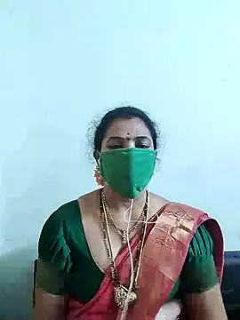 Snapshot of bhavyasri_55 chatting on 03/04/26, 04:40 bhavyasri 55 online show from 03/04/26, 04:40