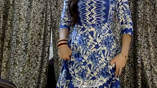 Exotic tanvi online show from 04/03/26, 06:33