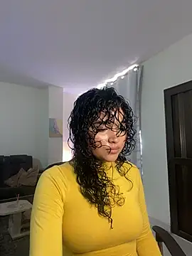 ladulcemary  online show from 06/04/26, 07:09