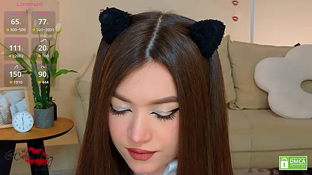 oliviaah  online show from 03/27/26, 03:12