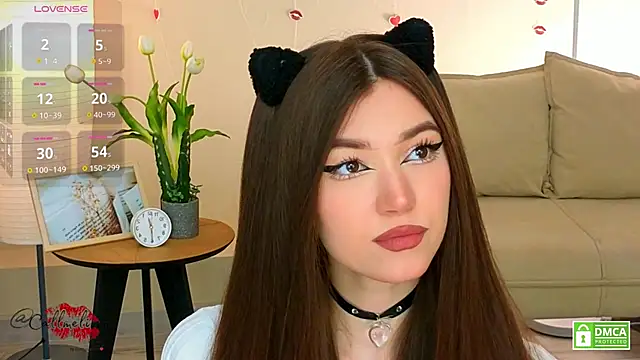 oliviaah  online show from 03/28/26, 03:22