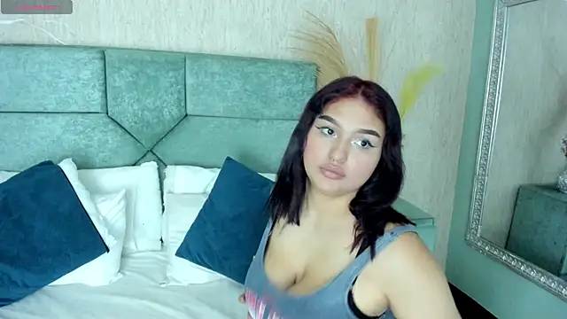 NaomySakura online show from 01/14/26, 08:03