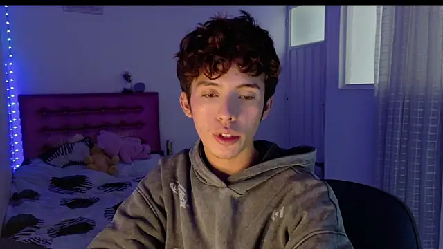 Dani Dancer online show from 04/21/26, 09:17