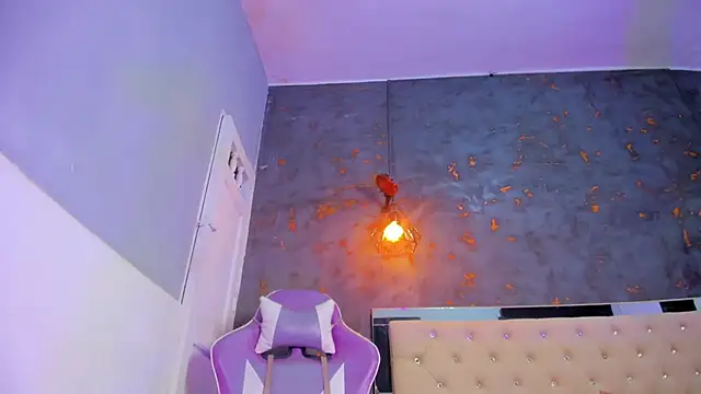 Aliice james online show from 03/06/26, 08:49