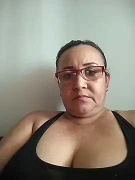 Nini Love  online show from 03/12/26, 02:45