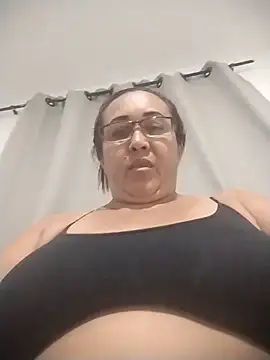 Nini Love  online show from 04/14/26, 05:02