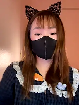 Miumeo20 online show from 12/16/25, 04:12