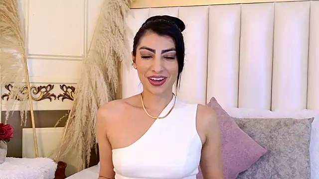 NinnaPiers online show from 04/09/26, 11:37