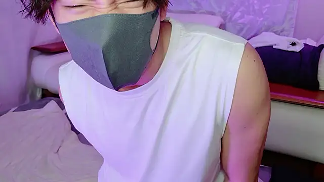 -kou-- online show from 04/28/26, 10:42