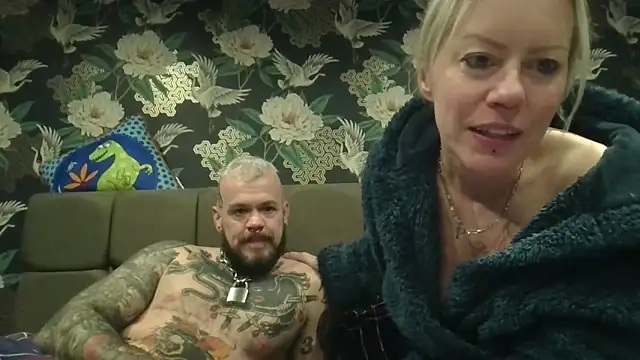 trans man and his dom online show from 02/01/26, 07:23