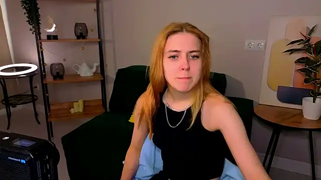 Bella xBaby online show from 03/15/26, 01:50