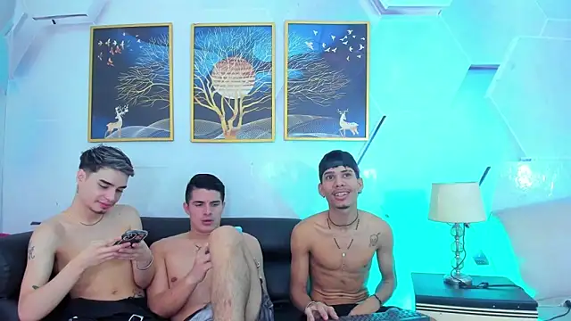 Alex jeins at online show from 02/24/26, 02:48