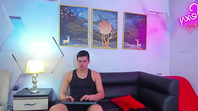 Alex jeins at online show from 02/26/26, 02:27