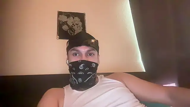Snapshot of angelblanco chatting on 03/28/26, 03:55 angelblanco online show from 03/28/26, 03:55