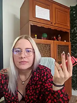 ChristinaWheeled11 online show from 03/04/26, 10:43