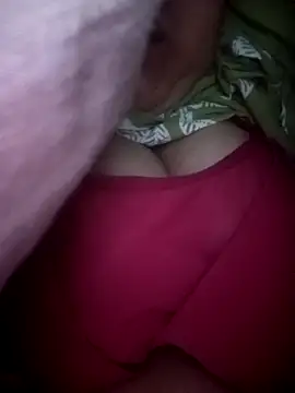 pihuu1313 online show from 04/03/26, 01:14