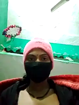 Sapna8080 online show from 12/19/25, 09:44