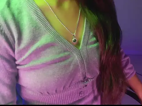 Snapshot of Isha_Lush chatting on 12/18/25, 05:13 Isha Lush online show from 12/18/25, 05:13