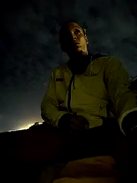 Snapshot of Andreskelly chatting on 01/06/26, 01:53 Andreskelly online show from 01/06/26, 01:53