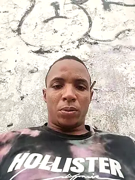 Snapshot of Andreskelly chatting on 02/15/26, 09:00 Andreskelly online show from 02/15/26, 09:00