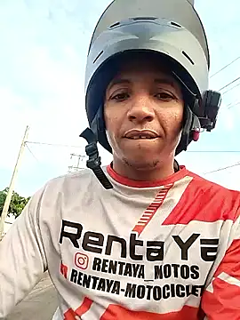 Snapshot of Andreskelly chatting on 02/17/26, 12:12 Andreskelly online show from 02/17/26, 12:12