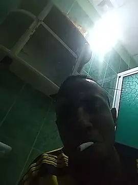 Snapshot of Andreskelly chatting on 03/05/26, 08:38 Andreskelly online show from 03/05/26, 08:38