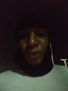 Snapshot of Andreskelly chatting on 03/08/26, 12:19 Andreskelly online show from 03/08/26, 12:19