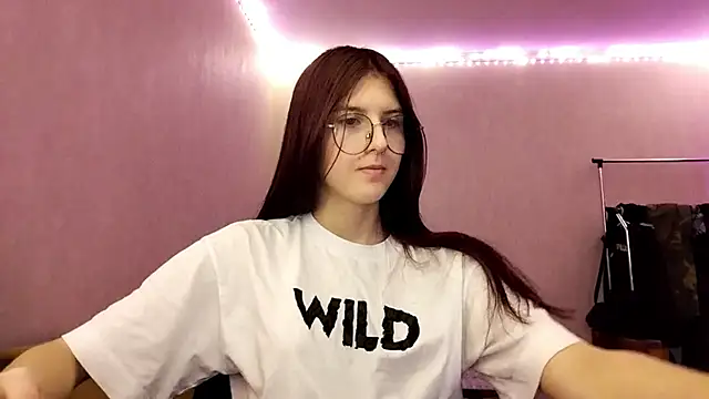 VictorinaMccorey online show from 01/06/26, 01:04